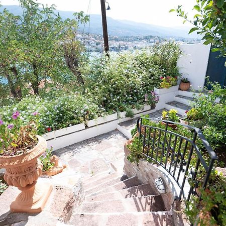 Traditional House Under The Clock Tower With Sweet View Poros Town Екстериор снимка