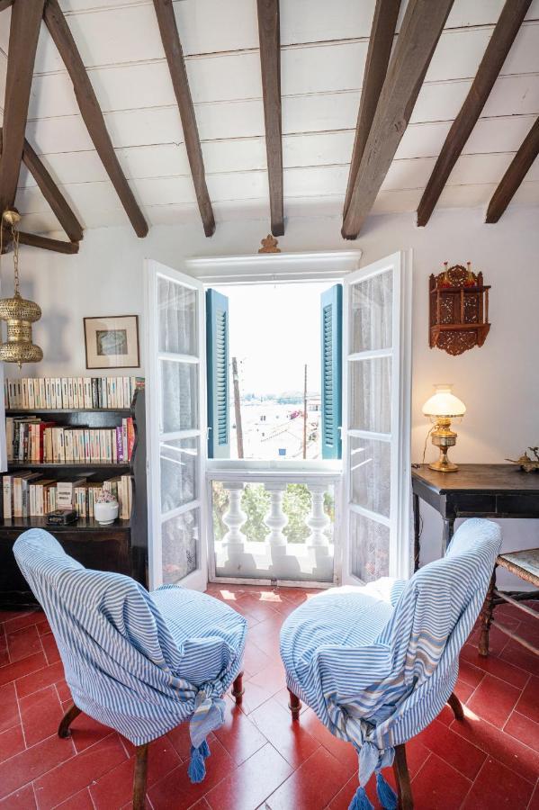 Traditional House Under The Clock Tower With Sweet View Poros Town Екстериор снимка