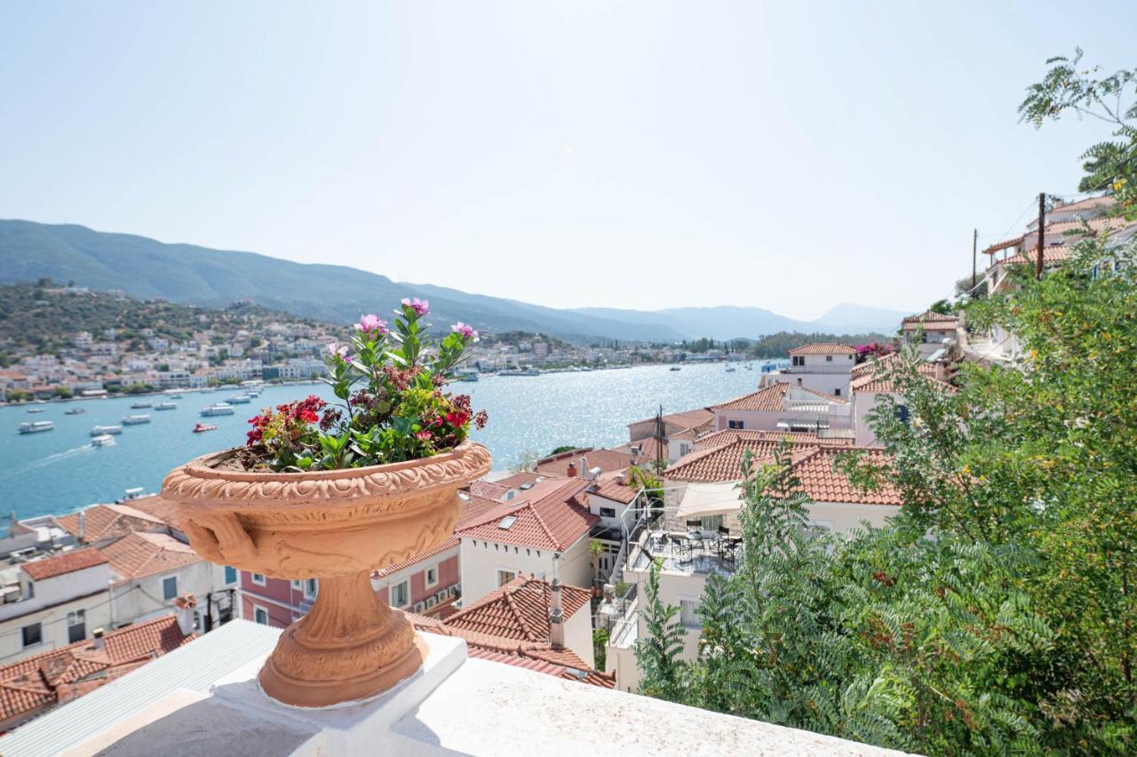 Traditional House Under The Clock Tower With Sweet View Poros Town Екстериор снимка