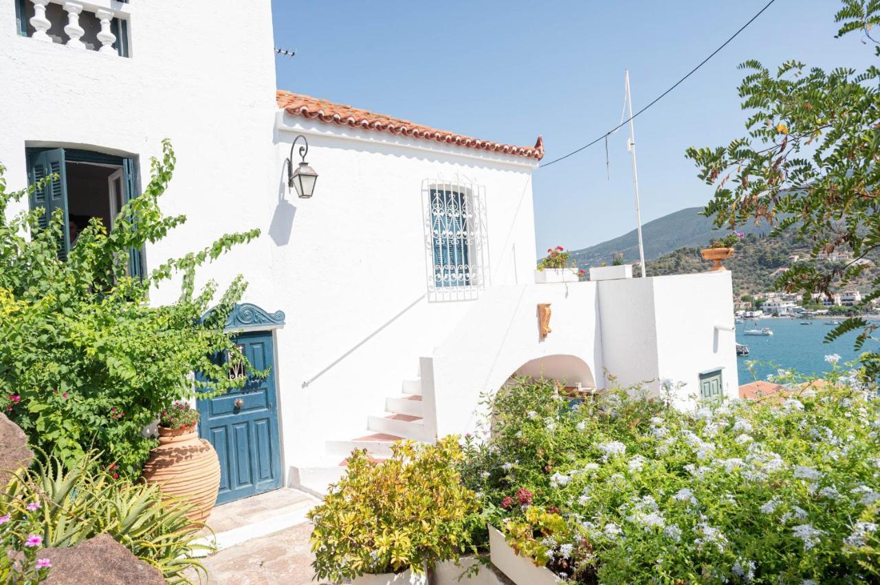 Traditional House Under The Clock Tower With Sweet View Poros Town Екстериор снимка
